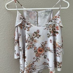 EUC Haute Monde women’s small white & peach floral cold shoulder blouse